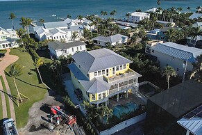 Coco Mango by Avantstay Chic and Private Captiva Escape