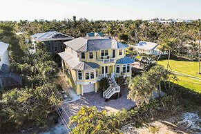 Coco Mango by Avantstay Chic and Private Captiva Escape