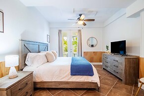 Coco Mango by Avantstay Chic and Private Captiva Escape