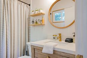 A-frame Retreat by Avantstay Modern Interiors 2 Decks Views