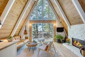A-frame Retreat by Avantstay Modern Interiors 2 Decks Views