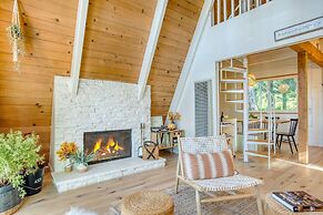 A-frame Retreat by Avantstay Modern Interiors 2 Decks Views