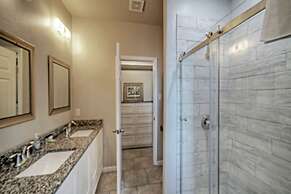 Cooper s Hawk by Avantstay Pool Boat Dock