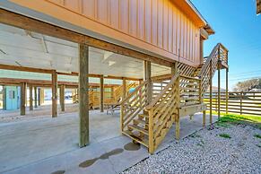 Cooper s Hawk by Avantstay Pool Boat Dock