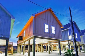 Cooper s Hawk by Avantstay Pool Boat Dock