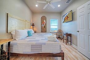 Cooper s Hawk by Avantstay Pool Boat Dock