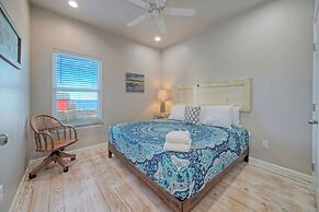 Cooper s Hawk by Avantstay Pool Boat Dock