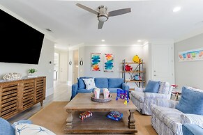 Cobalt Coast by Avantstay 7bdr Steps From Beach