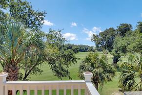 Sand Wedge by Avantstay Right on the Golf Course