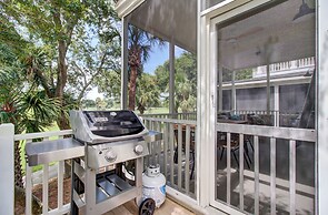 Sand Wedge by Avantstay Right on the Golf Course