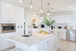 Stardust by Avantstay Views Hot Tub Pool Table