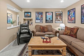 Alpine Serenity by Avantstay Beach Lake Access Theater Deck Playroom