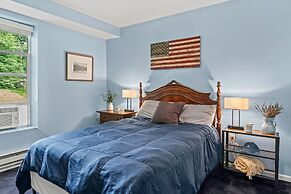 Alpine Serenity by Avantstay Beach Lake Access Theater Deck Playroom