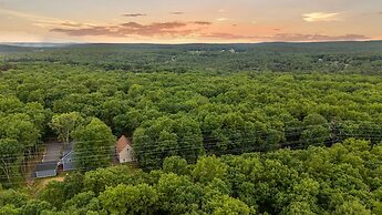 Alpine Serenity by Avantstay Beach Lake Access Theater Deck Playroom