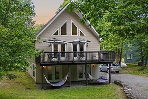 Alpine Serenity by Avantstay Beach Lake Access Theater Deck Playroom