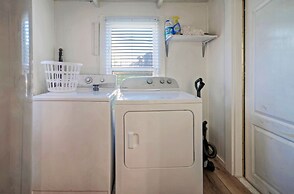 Shore Thing by Avantstay Waterfront Retreat w Private Boat Dock