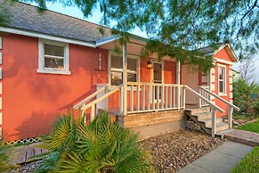 Shore Thing by Avantstay Waterfront Retreat w Private Boat Dock