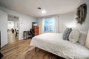 Shore Thing by Avantstay Waterfront Retreat w Private Boat Dock