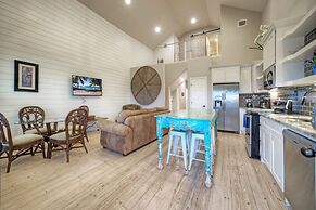 The Pintail by Avantstay Pool Access Boat Dock