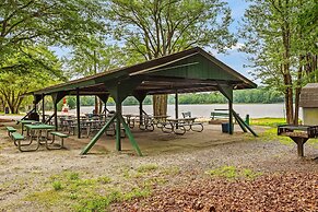 Ridge Retreat by Avantstay Game Room Covered Porch Fire Pit