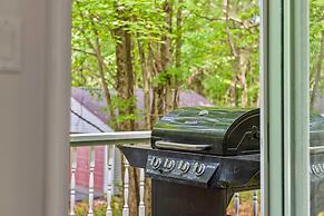 Ridge Retreat by Avantstay Game Room Covered Porch Fire Pit