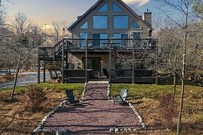 Lake View Chalet by Avantstay Lake Access Deck