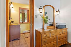 Pocono Lakefront by Avantstay Dock Lake Access