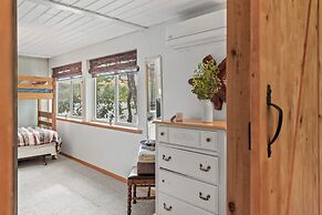 Pocono Lakefront by Avantstay Dock Lake Access