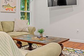 Happy Trails Chalet by Avantstay Sauna Deck Private Community Beach Ac