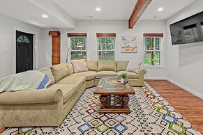 Happy Trails Chalet by Avantstay Sauna Deck Private Community Beach Ac