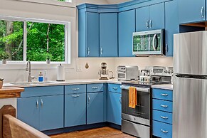 Happy Trails Chalet by Avantstay Sauna Deck Private Community Beach Ac