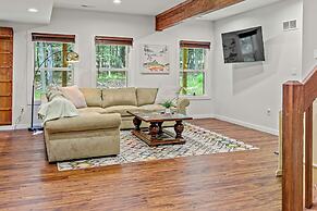 Happy Trails Chalet by Avantstay Sauna Deck Private Community Beach Ac