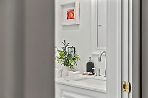 Trail House by Avantstay Walk to Creek Deck