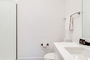 The Grove 12 by Avantstay Come Experience Music Row