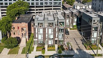 The Grove 12 by Avantstay Come Experience Music Row