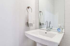 The Grove 12 by Avantstay Come Experience Music Row