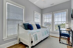 6 10th Avenue by Avantstay Steps to the Beach Pool 2691 Sqft