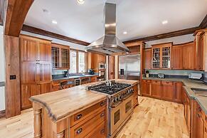 Sunset Shores Resort The Grand House by Avantstay