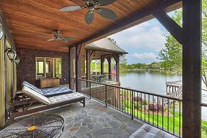 Sunset Shores Resort The Grand House by Avantstay