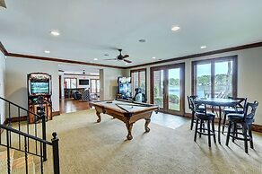 Sunset Shores Resort The Grand House by Avantstay