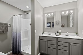 Nittany Cabin by Avantstay Lakefront View Firepit