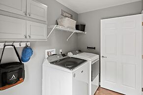 Nittany Cabin by Avantstay Lakefront View Firepit