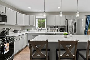 Nittany Cabin by Avantstay Lakefront View Firepit