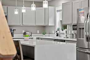 Nittany Cabin by Avantstay Lakefront View Firepit