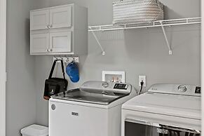 Nittany Cabin by Avantstay Lakefront View Firepit