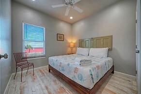 Big Trout by Avantstay Group Getaway w Dock