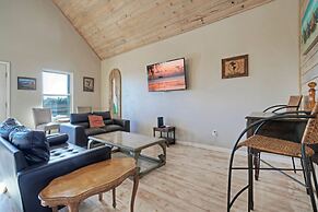 Big Trout by Avantstay Group Getaway w Dock