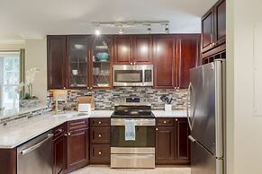 Keys to Paradise by Avantstay Balcony Pool Golf