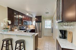 Keys to Paradise by Avantstay Balcony Pool Golf