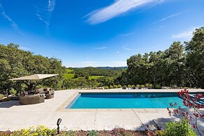 Rancho Robles by Avantstay Vineyard Villa w Views Pool Privacy